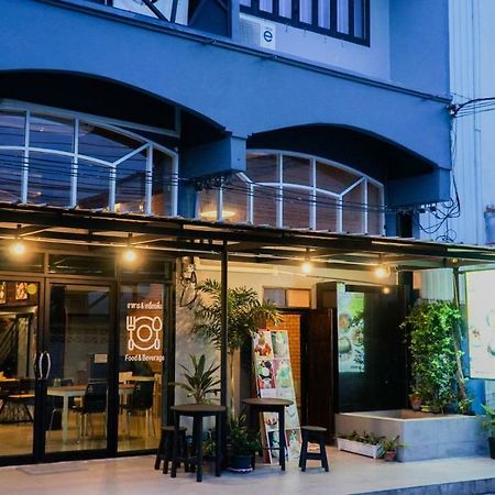 Nara Cafe And Hostel Bangkok Exterior foto