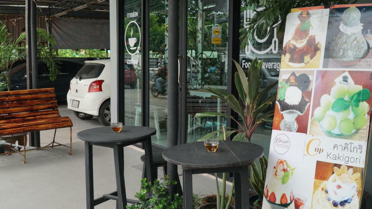 Nara Cafe And Hostel Bangkok Exterior foto